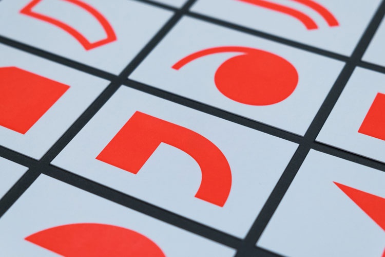 Totalcontent品牌視覺形象設計,讓引號煥發新生