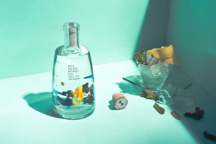 野島杜松子酒品牌視覺識別系統(tǒng)和產(chǎn)品包裝設(shè)計(jì)