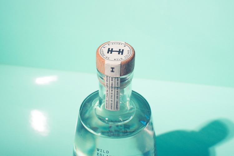 野島杜松子酒品牌視覺識別系統(tǒng)和產(chǎn)品包裝設(shè)計(jì)